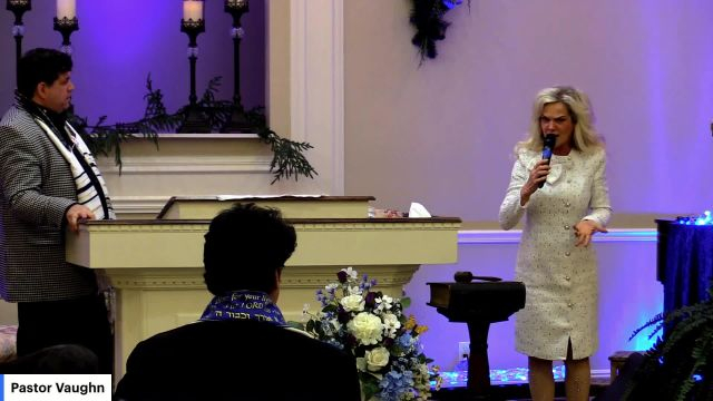 Sis. Karen Vaughn Preaches Stay Focused 2/8/25